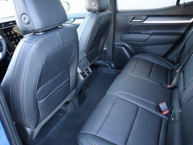 New 2026 GMC Terrain Elevation w/ Elevation Premium Package AWD/4WD image 13