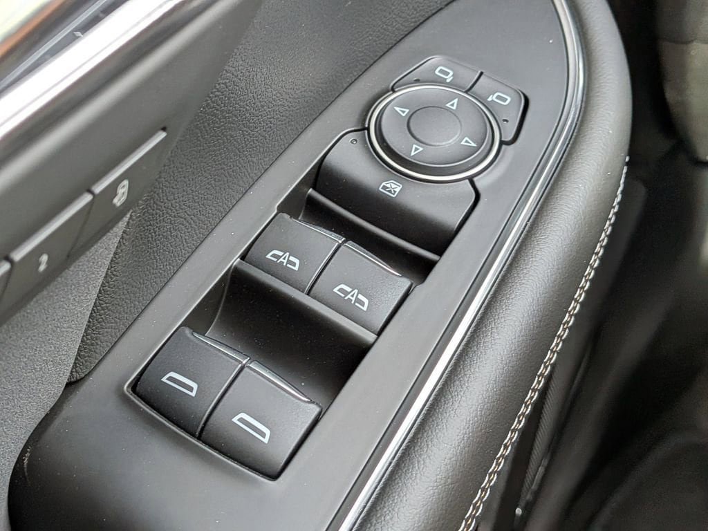 New 2026 Buick Envision Sport Touring image 25