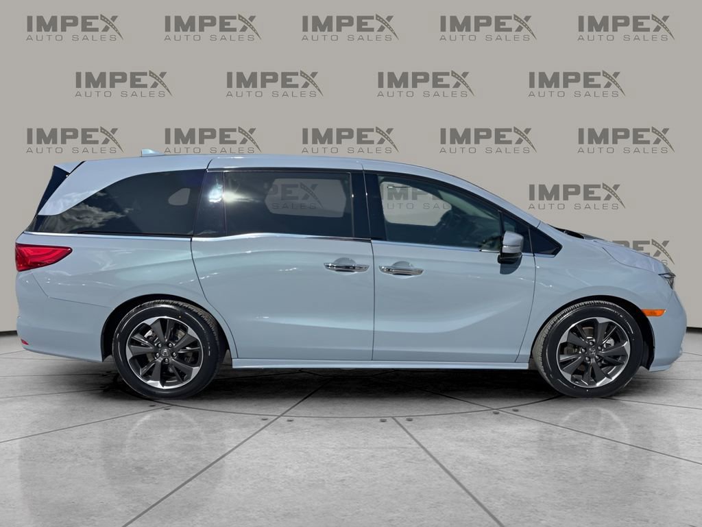 Used 2023 Honda Odyssey Elite image 5