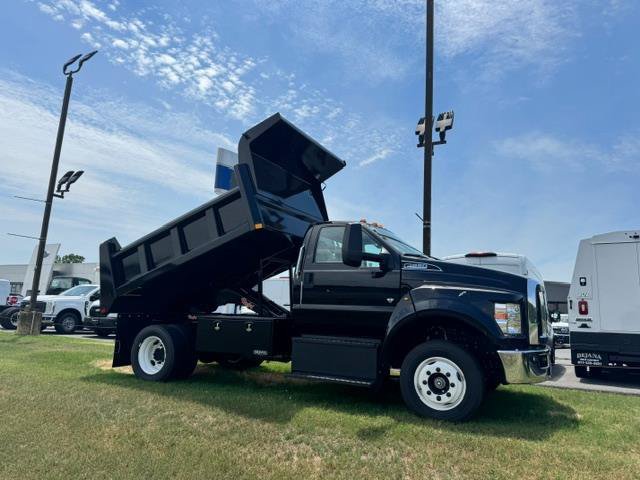 New 2025 Ford F650 2WD Regular Cab Super Duty image 2