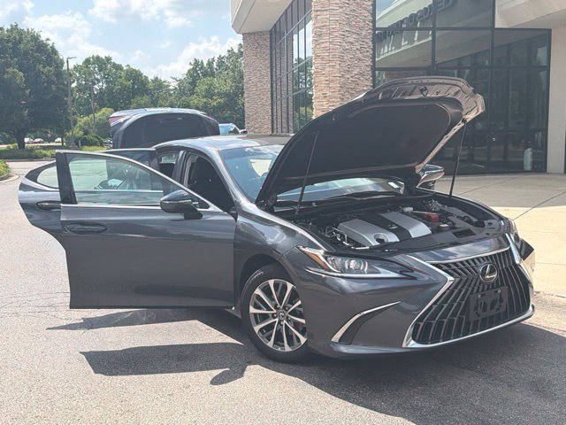 Certified 2025 Lexus ES 350 w/ Accessory Package (Z2) FWD image 9
