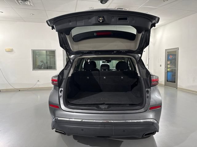 Used 2020 Nissan Murano SV FWD image 12
