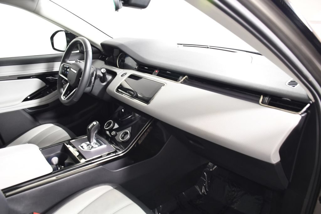 Used 2023 Land Rover Range Rover Evoque R-Dynamic S AWD/4WD image 19