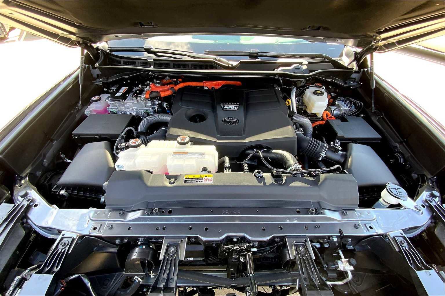Used 2025 Toyota Sequoia Platinum image 29
