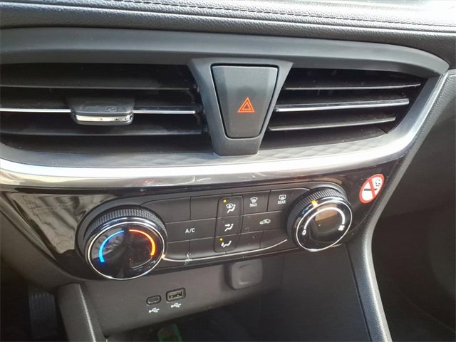 Certified 2024 Buick Encore GX Sport Touring image 19