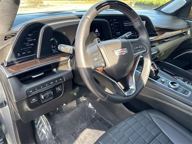 Certified 2022 Cadillac Escalade Sport Platinum w/ Heavy-Duty Trailer Package image 21