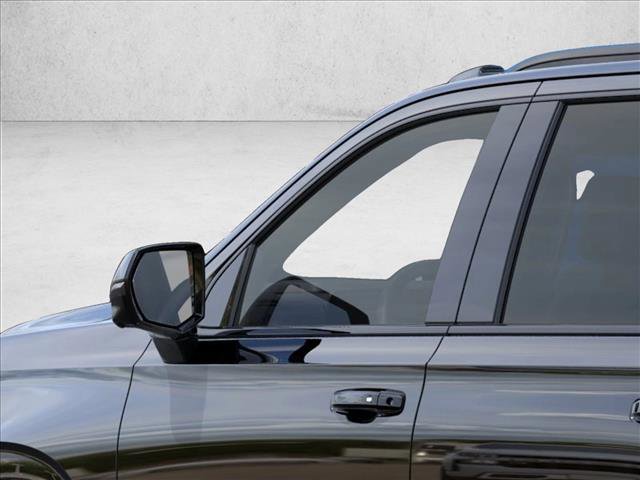 New 2026 Chevrolet Suburban RST image 12