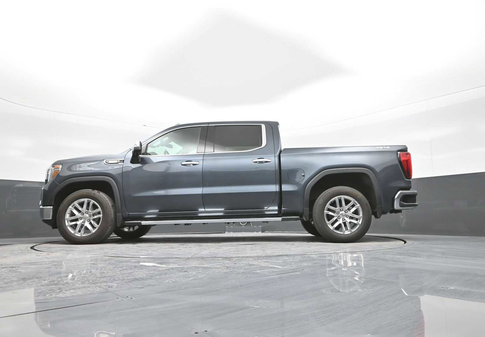 Used 2020 GMC Sierra 1500 SLT w/ SLT Premium Plus Package image 44