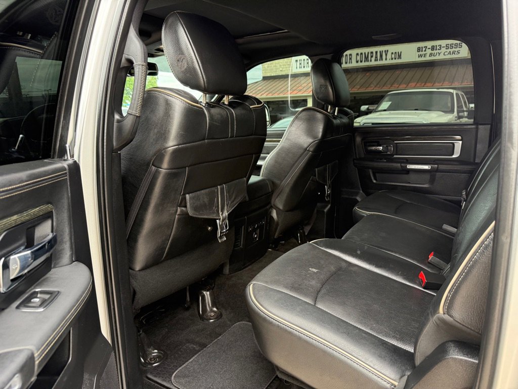 Used 2016 RAM 3500 Laramie Longhorn image 17
