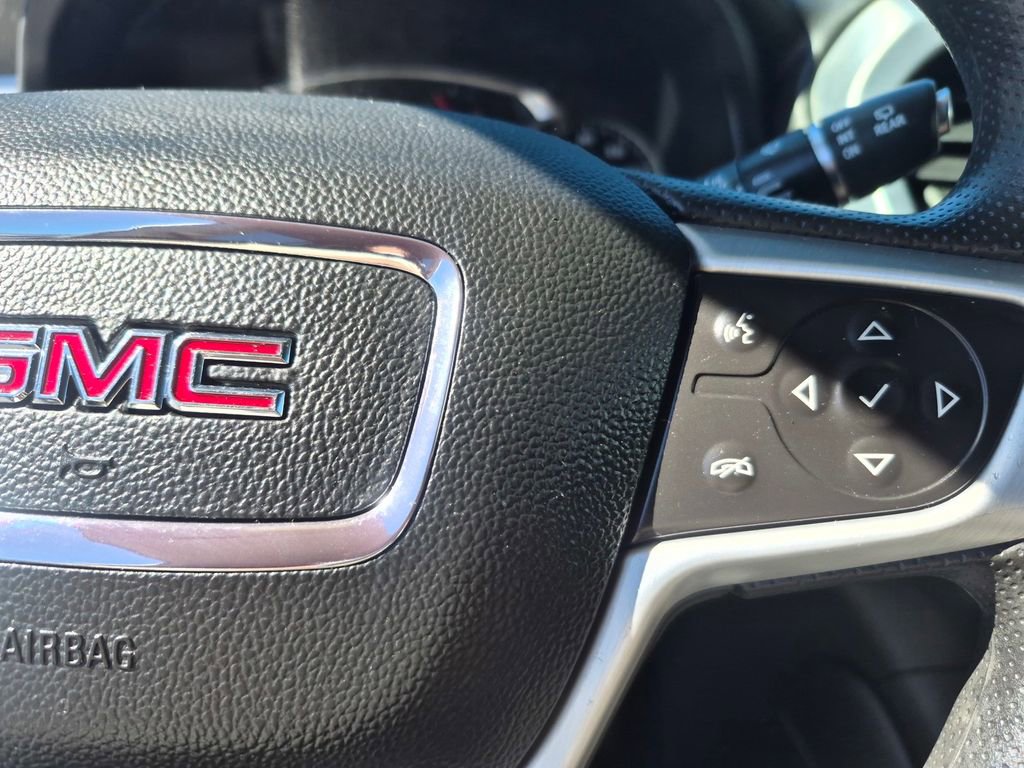 Used 2023 GMC Acadia SLE w/ Driver Convenience Package image 16