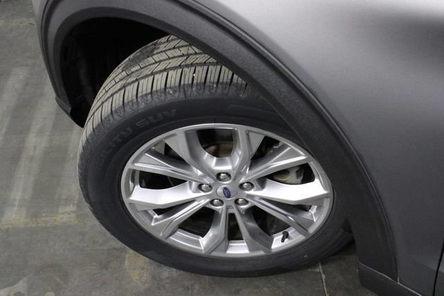 Used 2021 Ford Explorer XLT w/ Equipment Group 202A AWD/4WD image 46