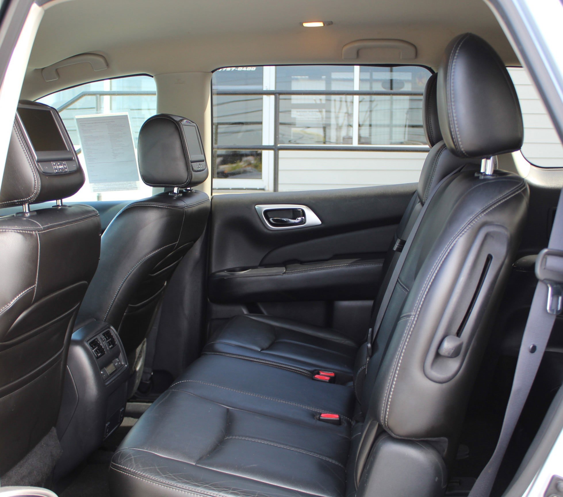 Used 2013 Nissan Pathfinder SL w/ Cargo Pkg AWD/4WD image 14