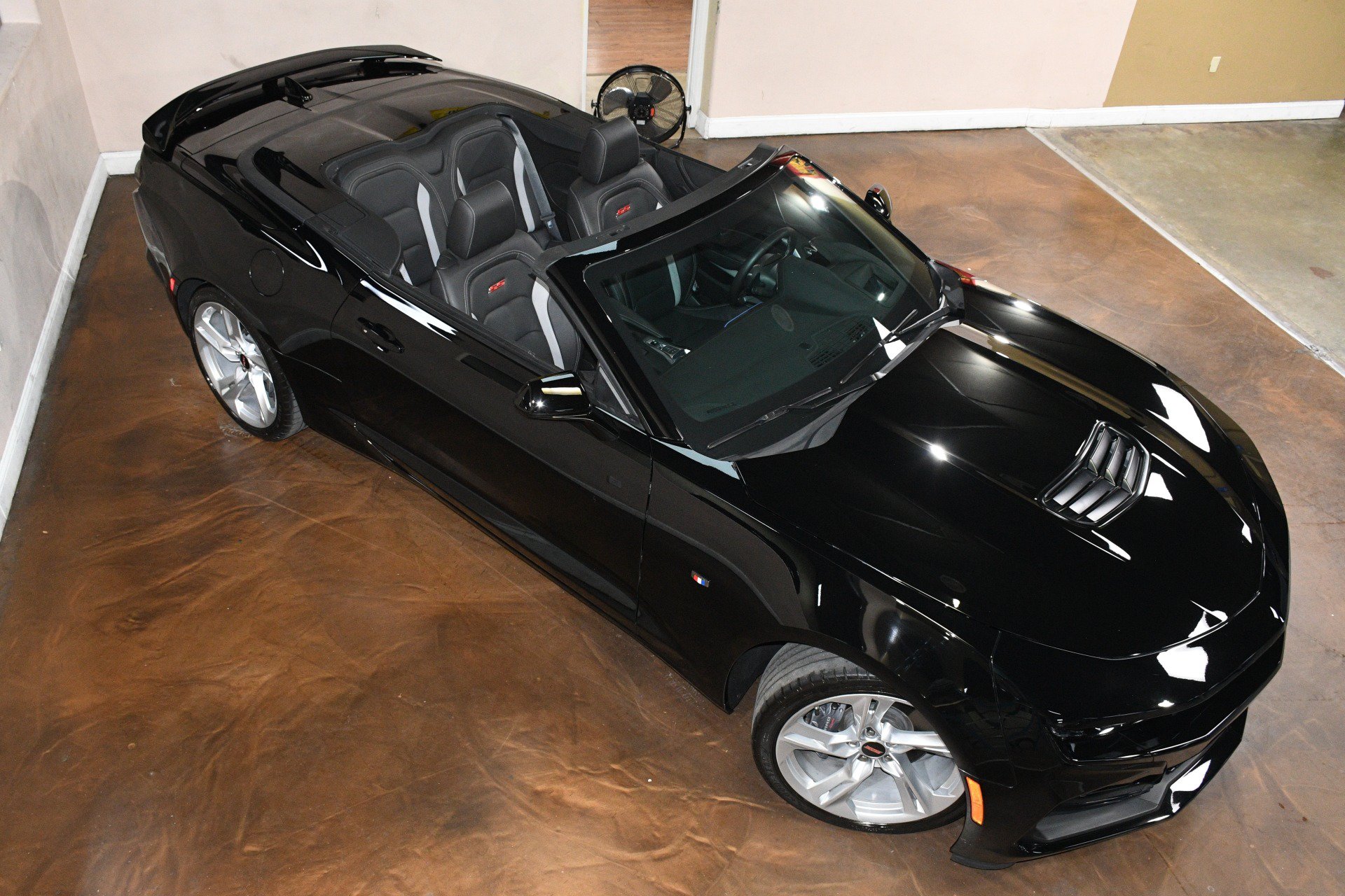 Used 2021 Chevrolet Camaro SS RWD image 73