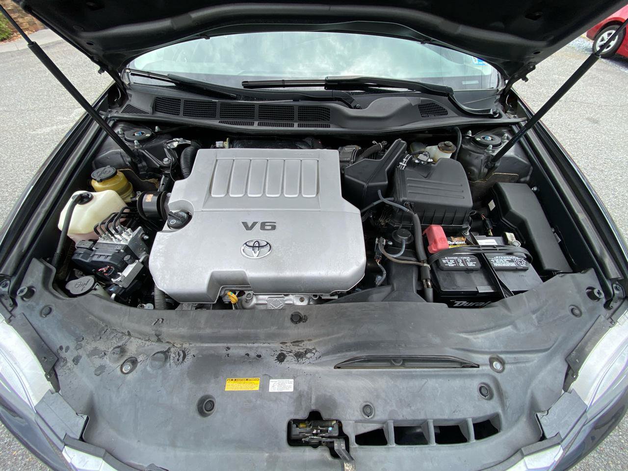 Used 2010 Toyota Avalon FWD image 17