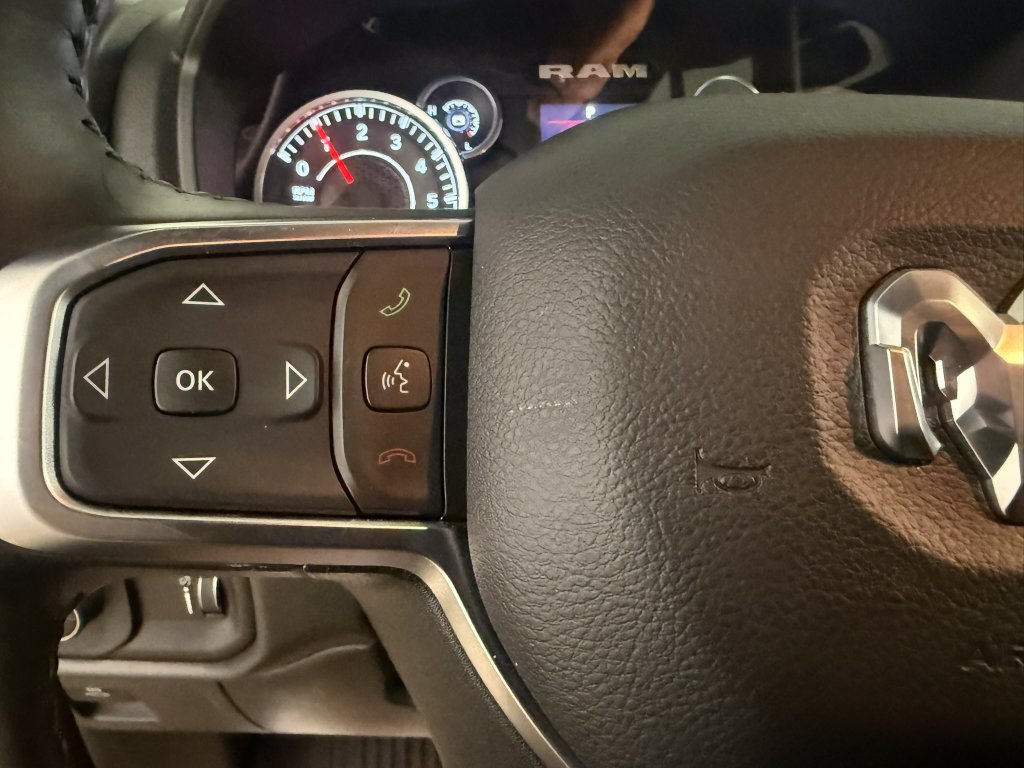 Used 2024 RAM 1500 Big Horn AWD/4WD image 29