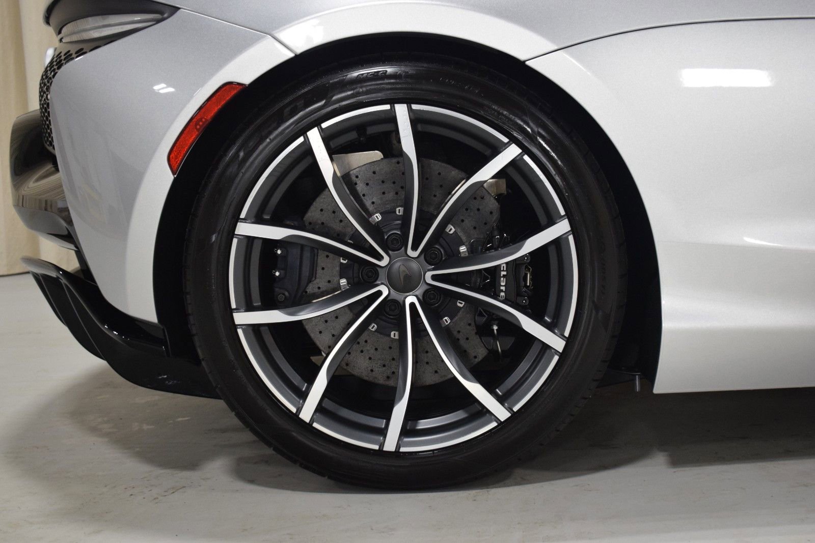 New 2025 McLaren Artura Spider image 15