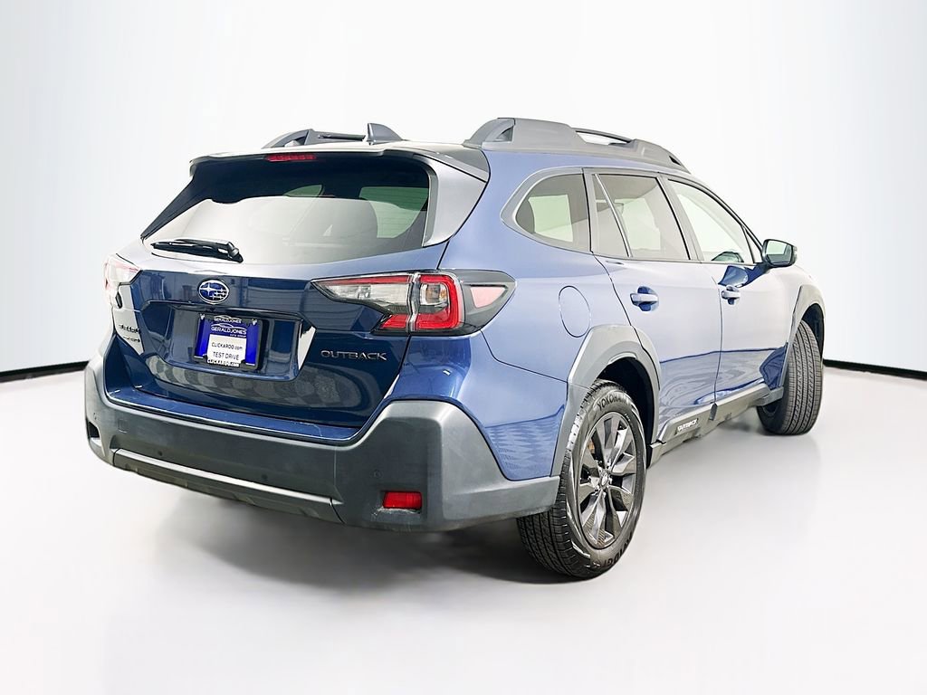 Used 2025 Subaru Outback Onyx Edition image 7