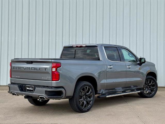 Used 2021 Chevrolet Silverado 1500 High Country w/ Technology Package AWD/4WD image 6
