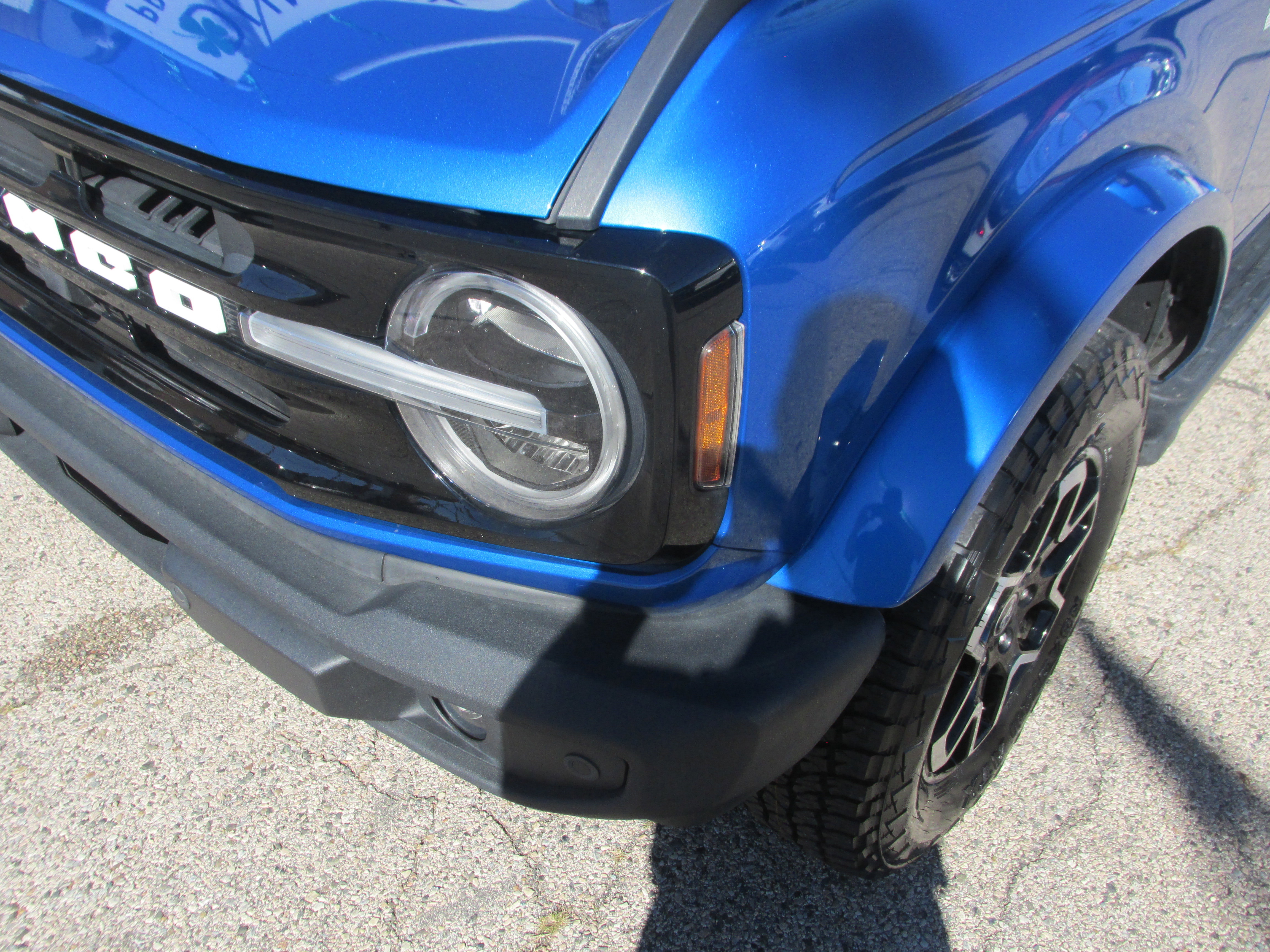 Used 2022 Ford Bronco Outer Banks image 8