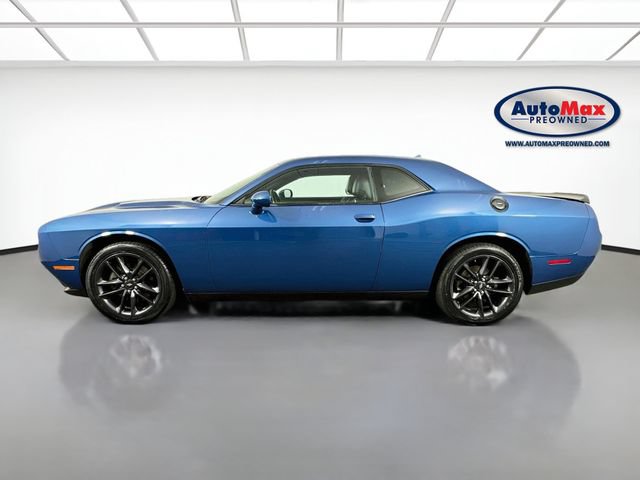 Used 2022 Dodge Challenger SXT w/ Plus Package AWD/4WD image 9