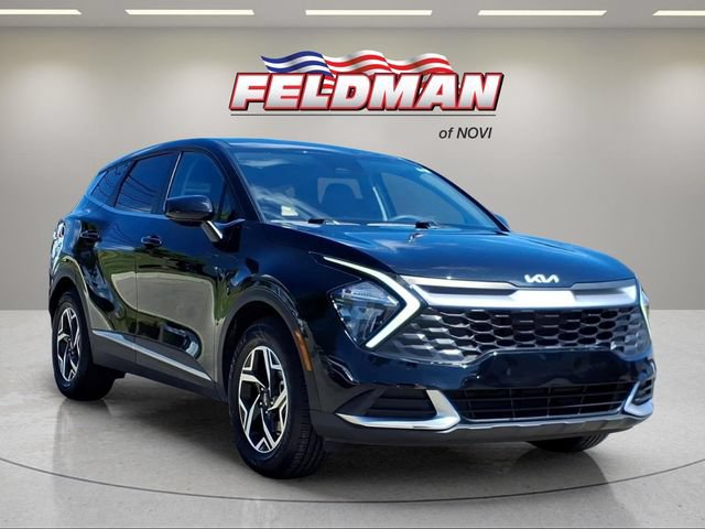 Used 2023 Kia Sportage LX FWD image 3