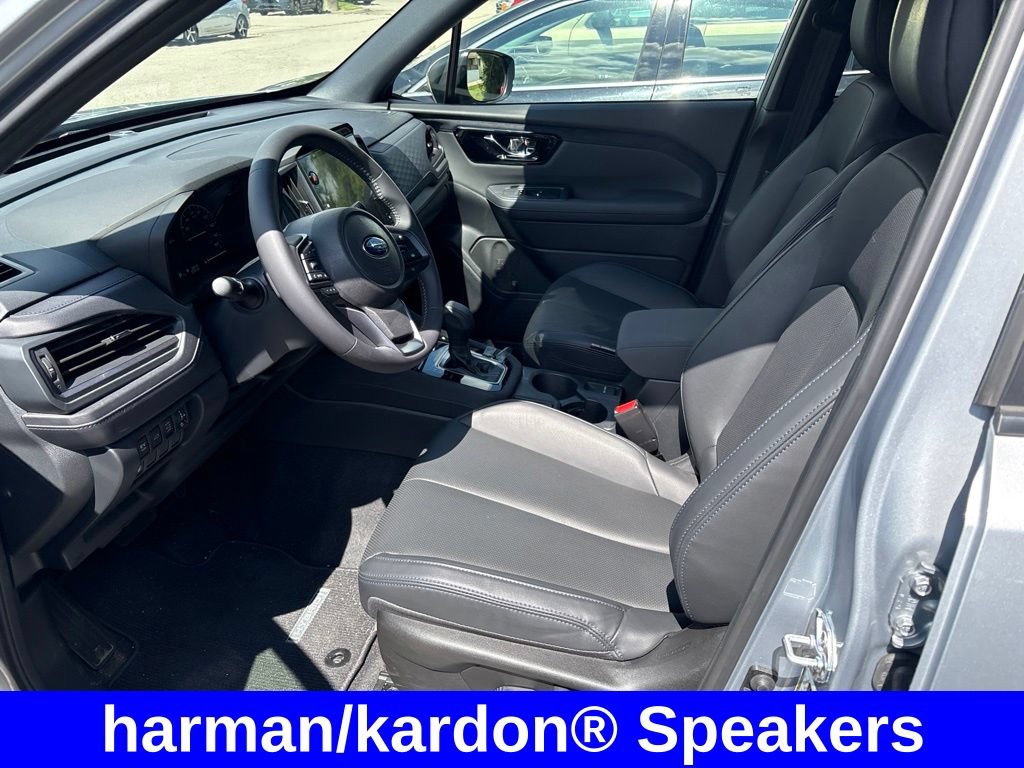 Used 2025 Subaru Forester Limited AWD/4WD image 15