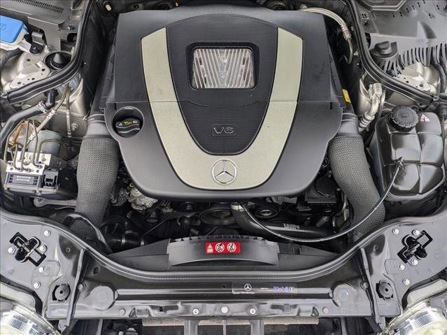 Used 2009 Mercedes-Benz E 350 Sedan image 26