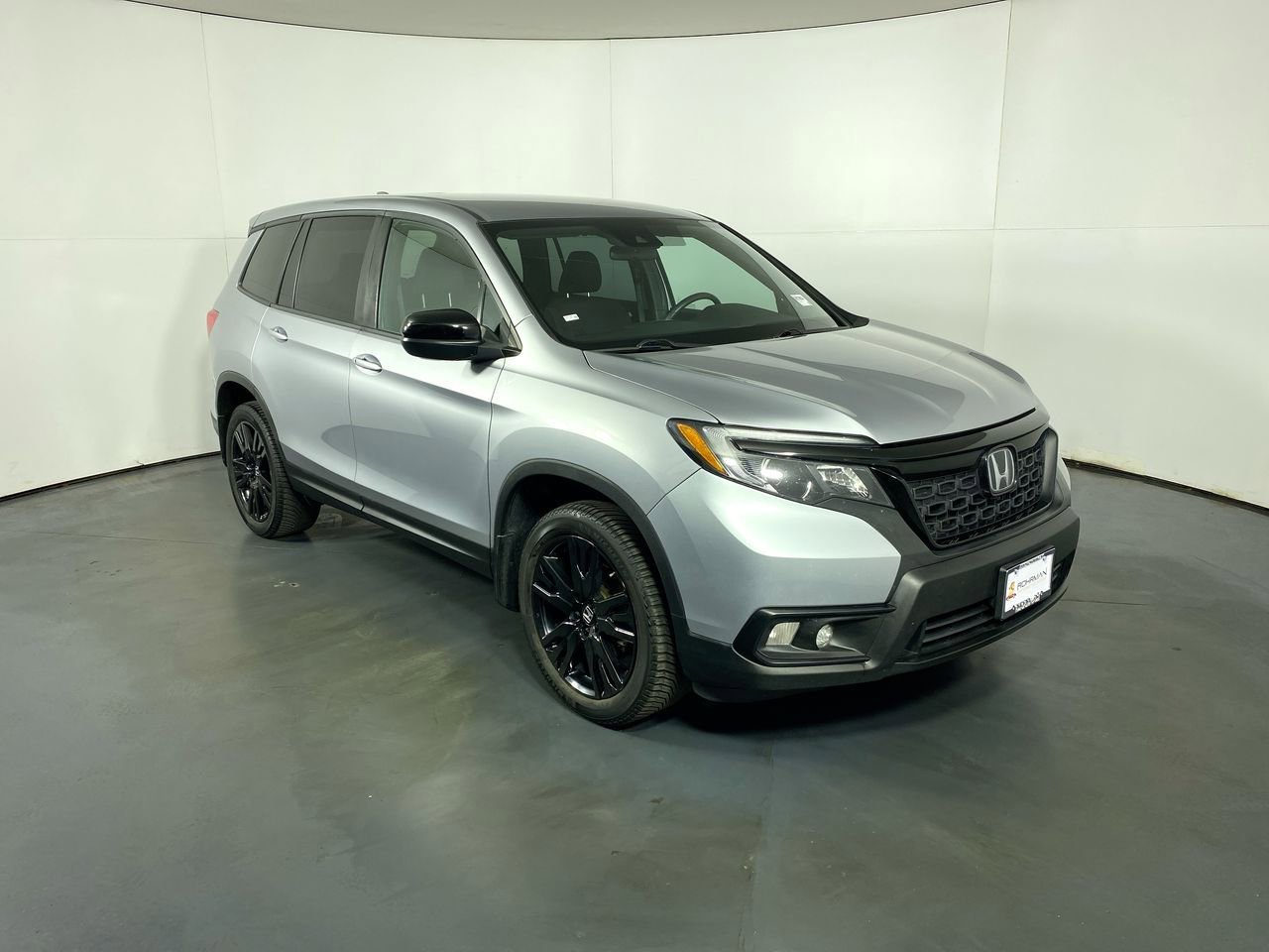 Used 2021 Honda Passport Sport image 3