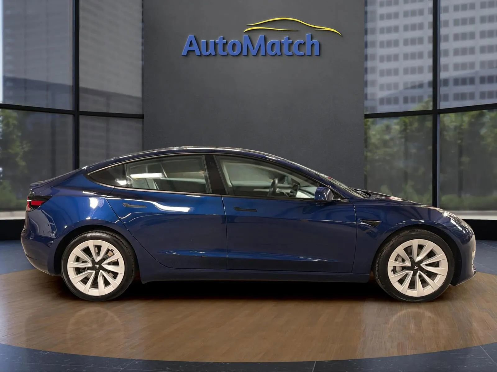 Used 2023 Tesla Model 3 Standard Range RWD image 12