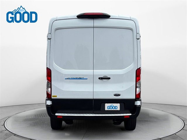 Used 2022 Ford E-Transit Medium Roof image 4