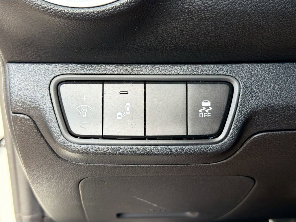 Used 2023 Kia Forte GT-Line w/ GT-Line Premium Package image 6