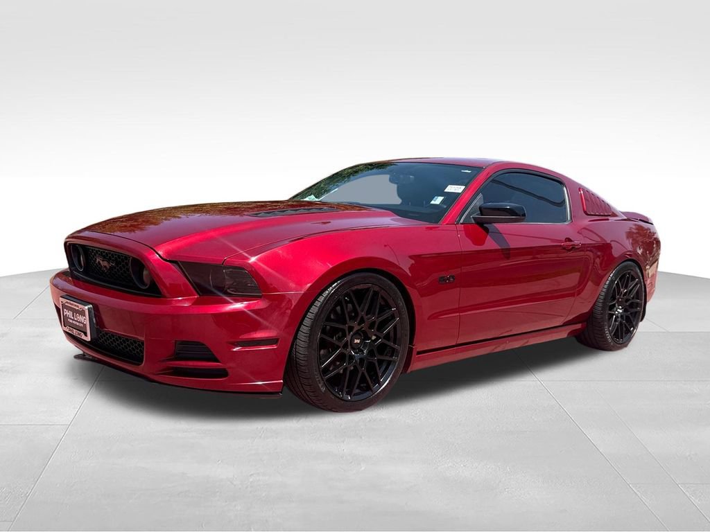 Used 2014 Ford Mustang GT w/ Equipment Group 301A RWD image 4