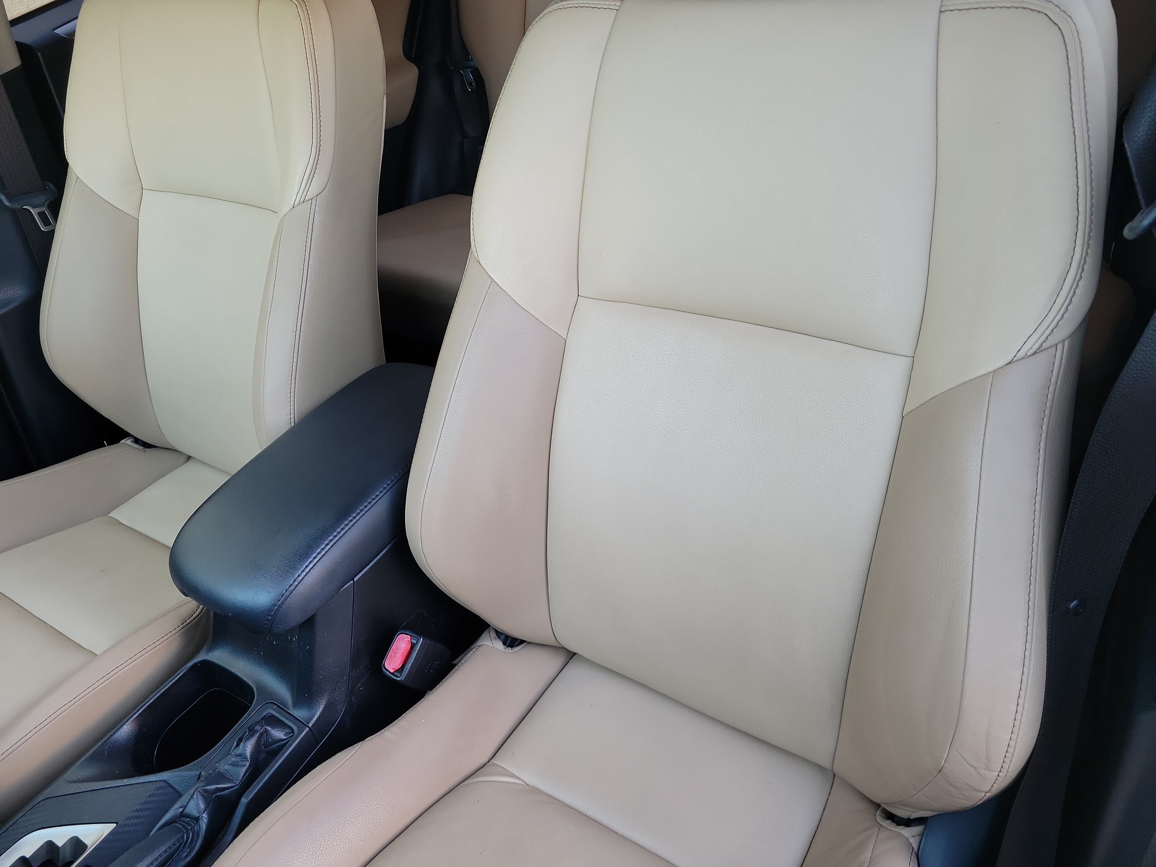 Used 2014 Toyota RAV4 Limited FWD image 11