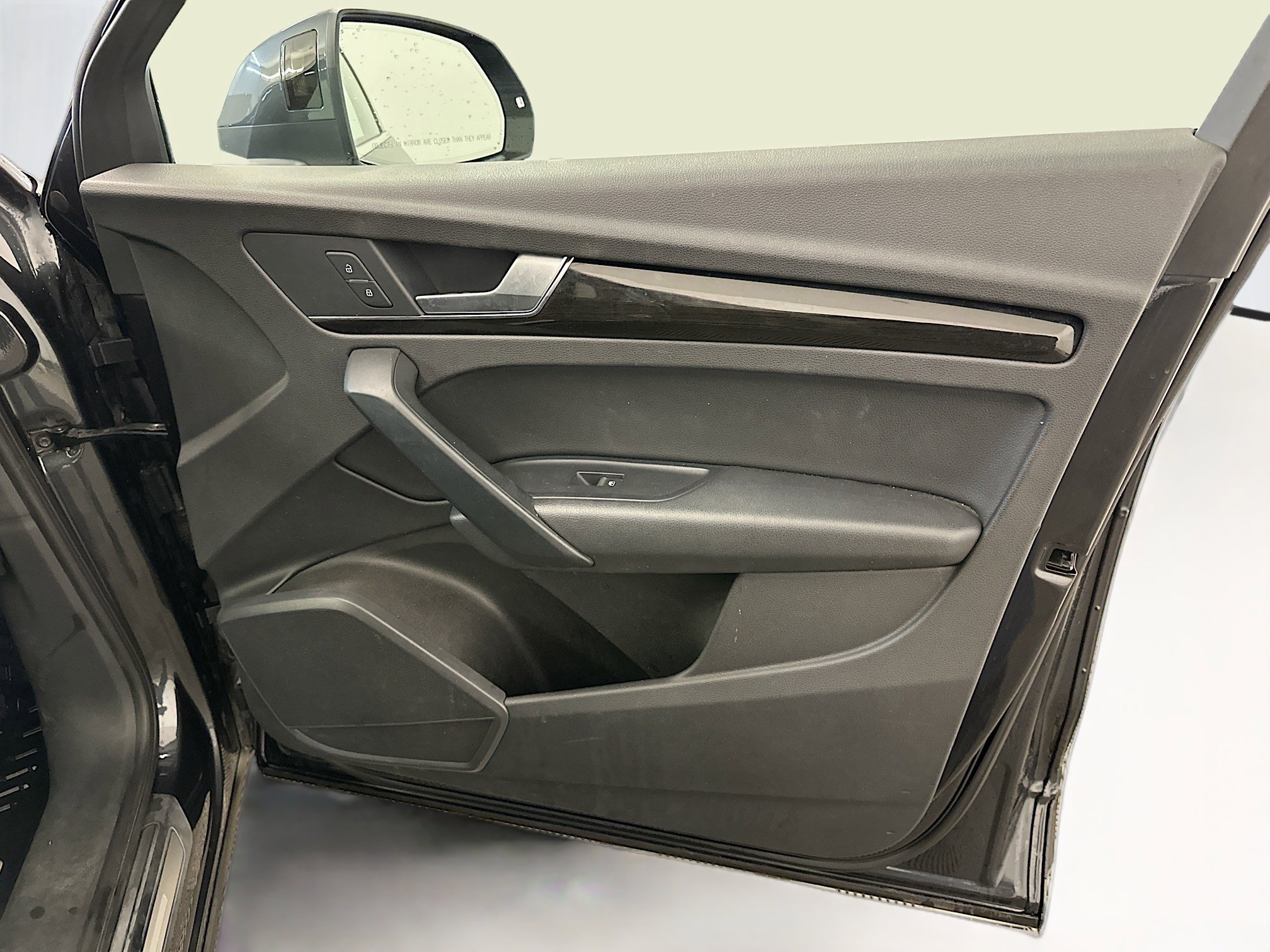 Used 2018 Audi Q5 2.0T Premium Plus w/ Premium Plus Package image 34