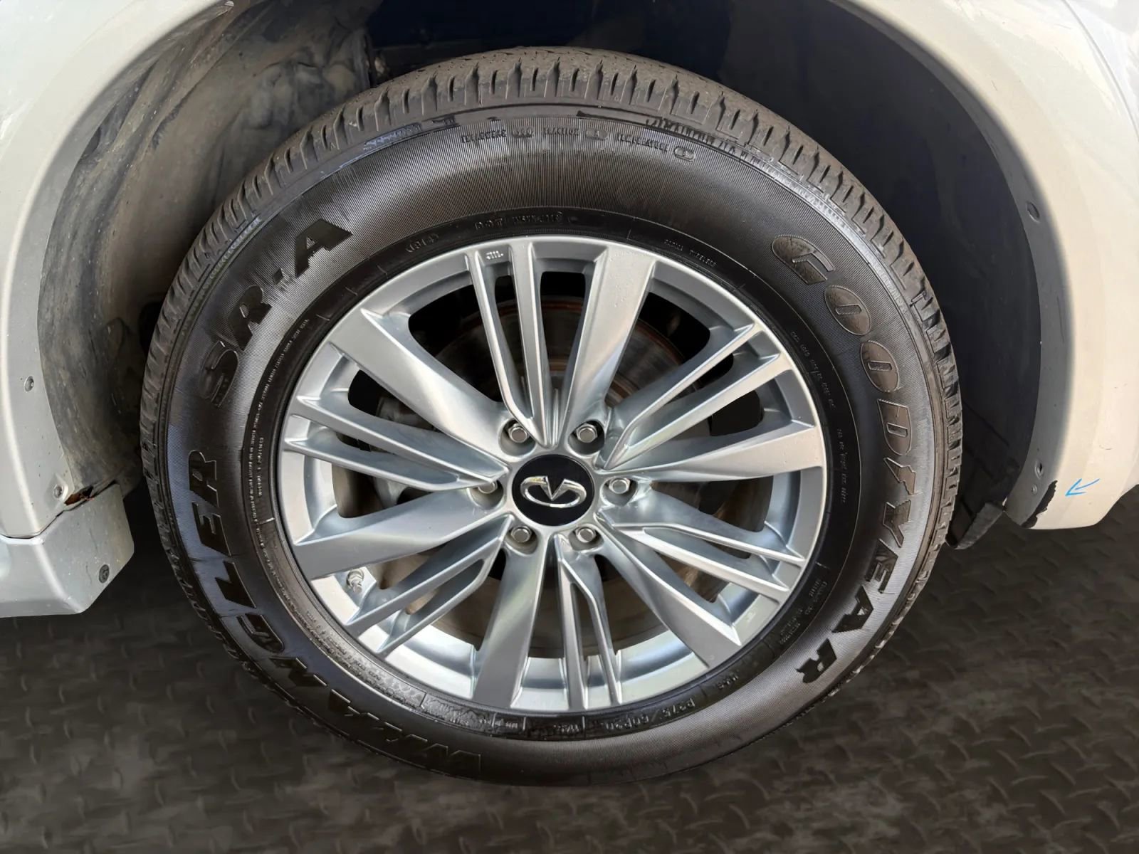 Used 2020 INFINITI QX80 Luxe w/ Proassist Package AWD/4WD image 43