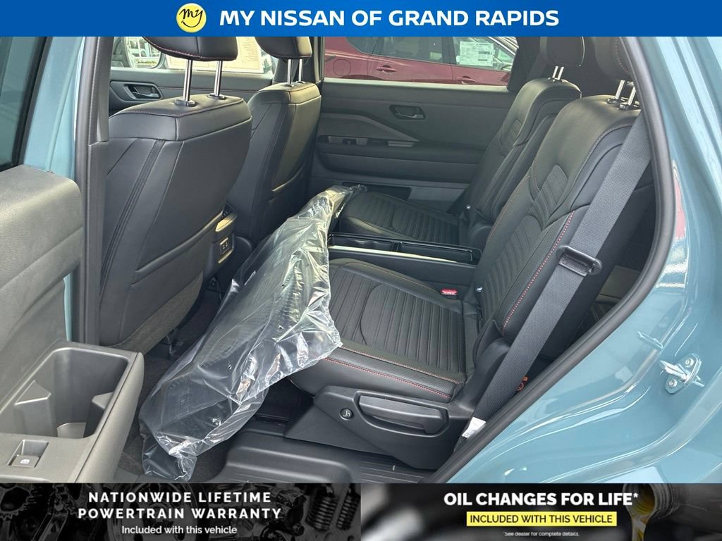 New 2026 Nissan Pathfinder Rock Creek w/ Rock Creek Premium Package AWD/4WD image 12