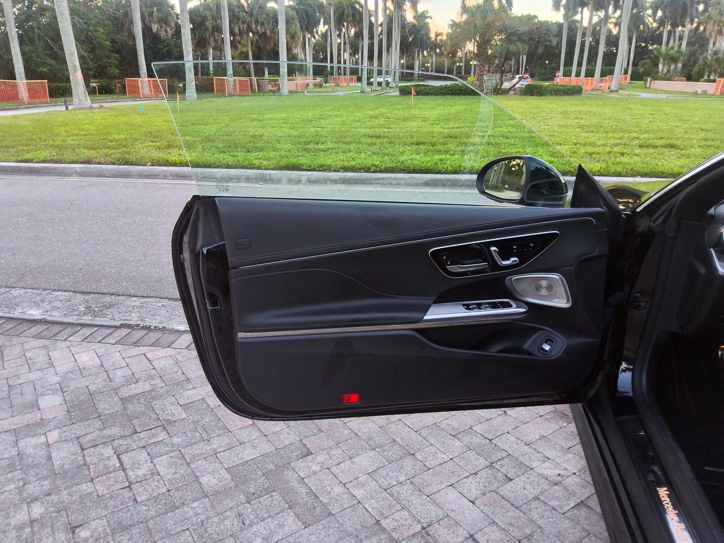 Used 2025 Mercedes-Benz CLE 300 4MATIC Cabriolet image 41