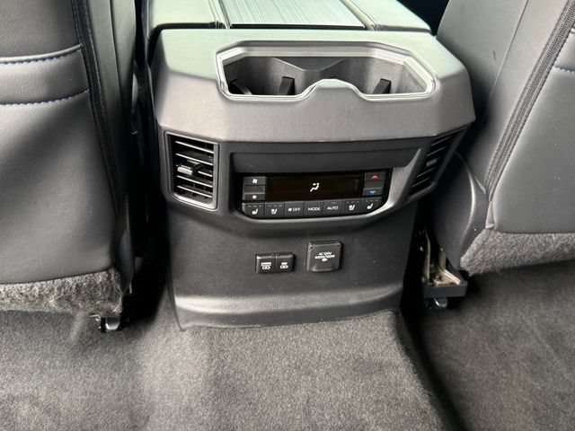 Used 2024 Toyota Sequoia Platinum AWD/4WD image 28
