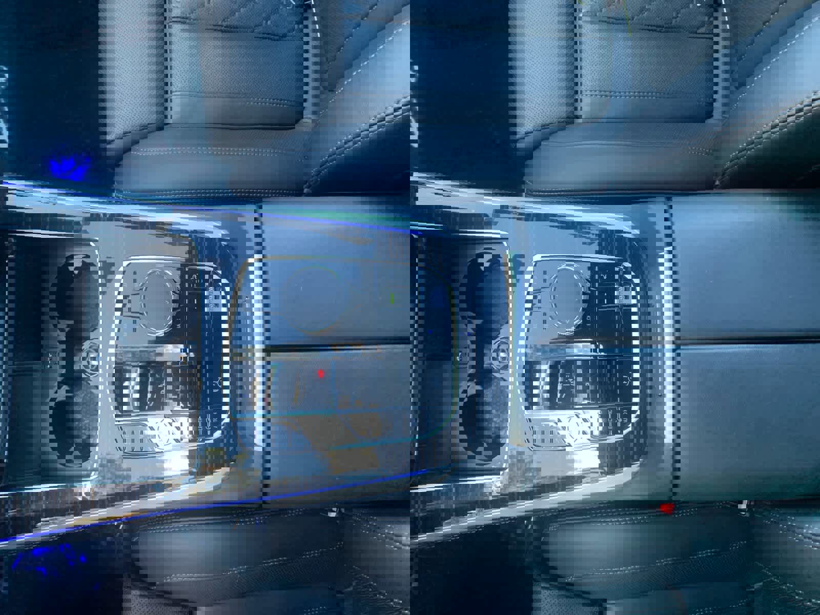 Used 2025 BMW X5 xDrive50e image 26