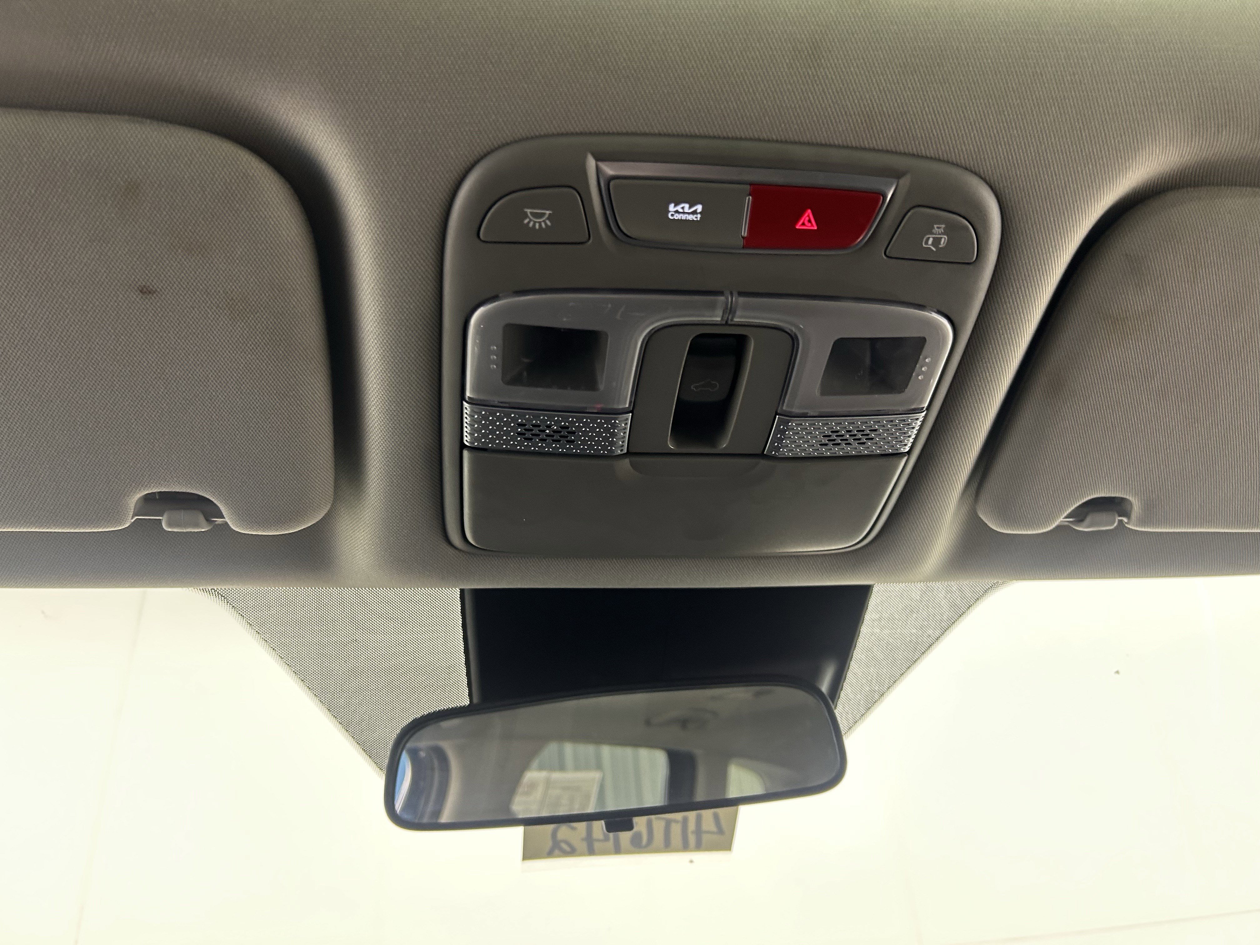 Certified 2025 Kia Telluride S image 24