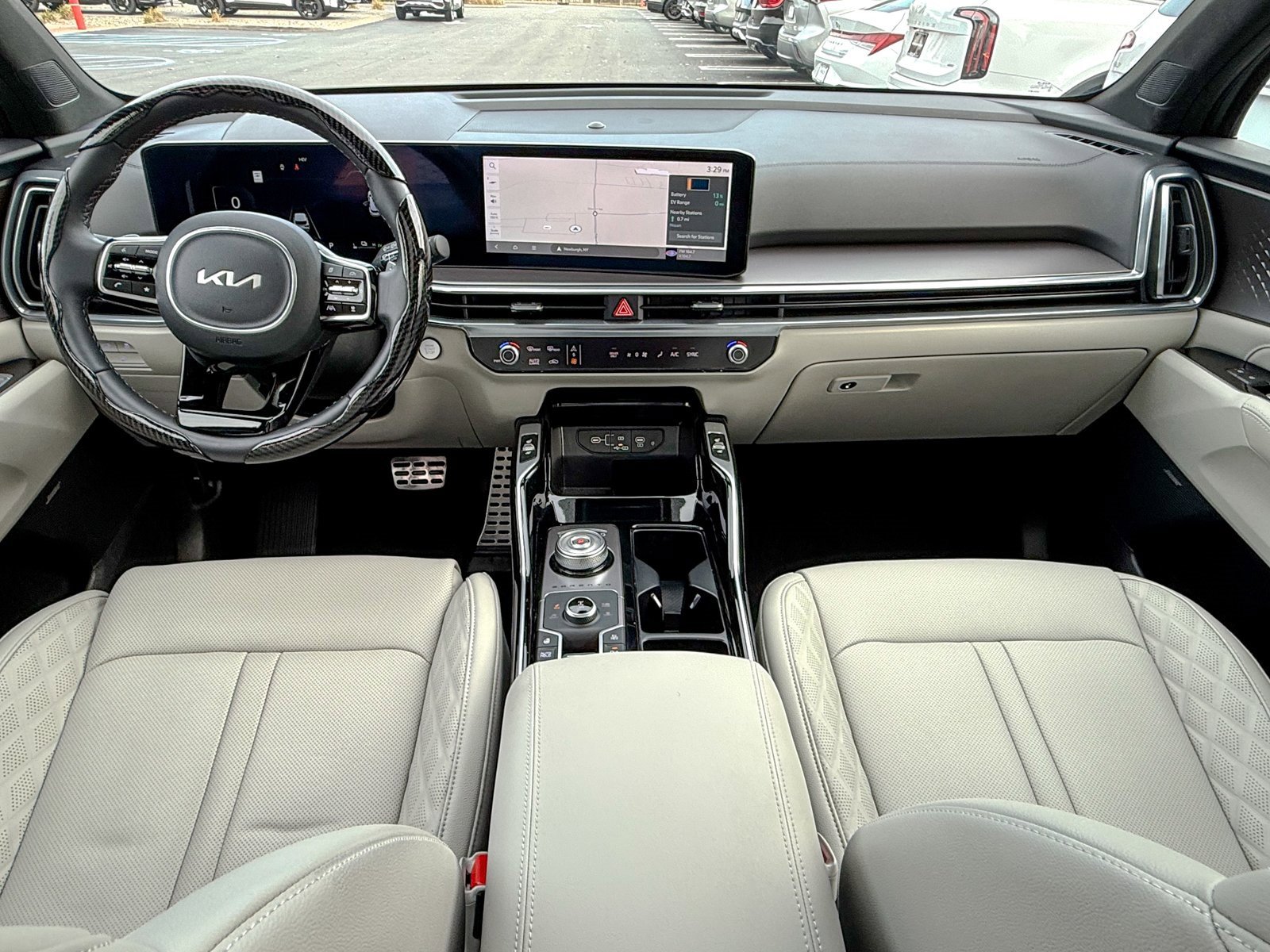 Certified 2025 Kia Sorento SX Prestige image 32