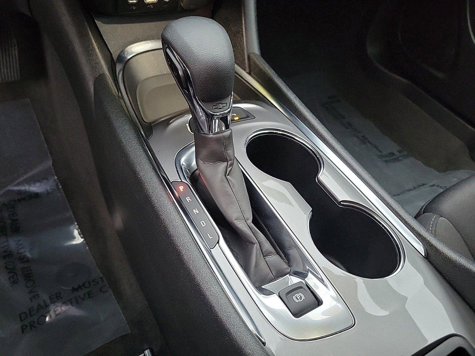 Used 2024 Chevrolet Malibu LT image 28