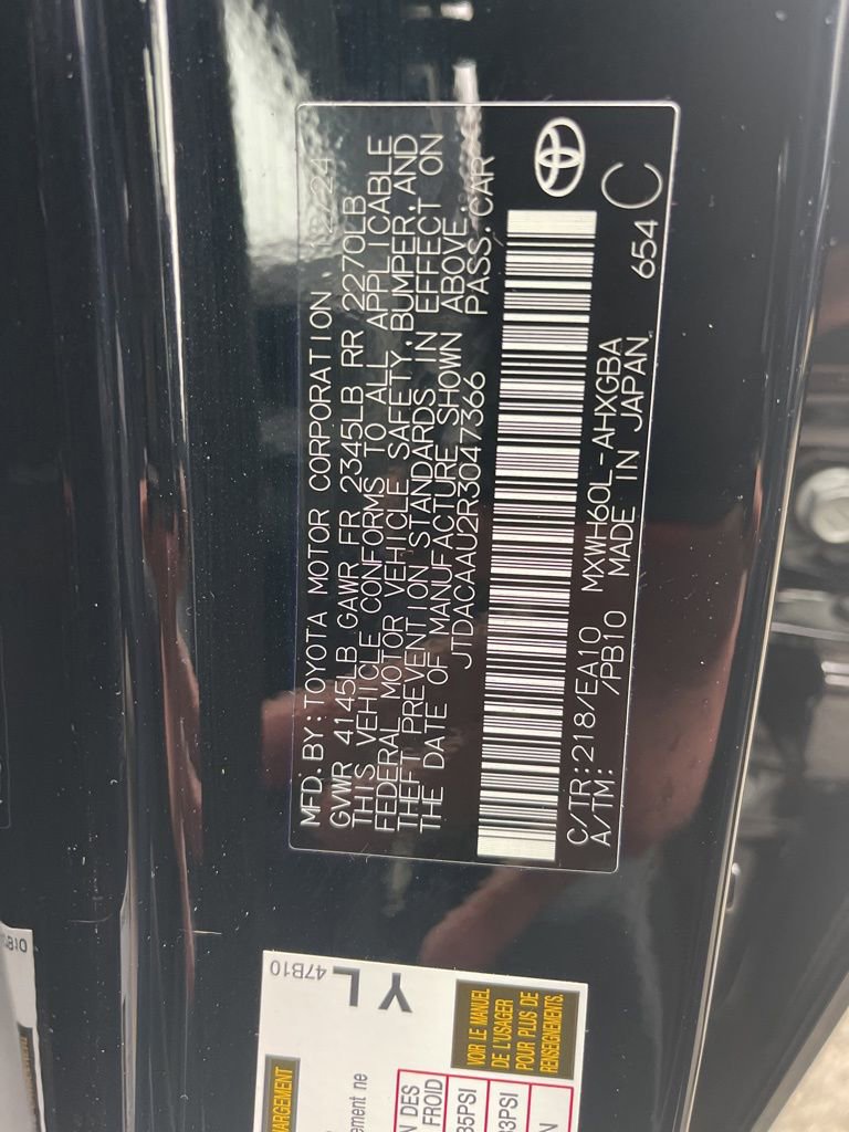 Used 2024 Toyota Prius XLE image 35