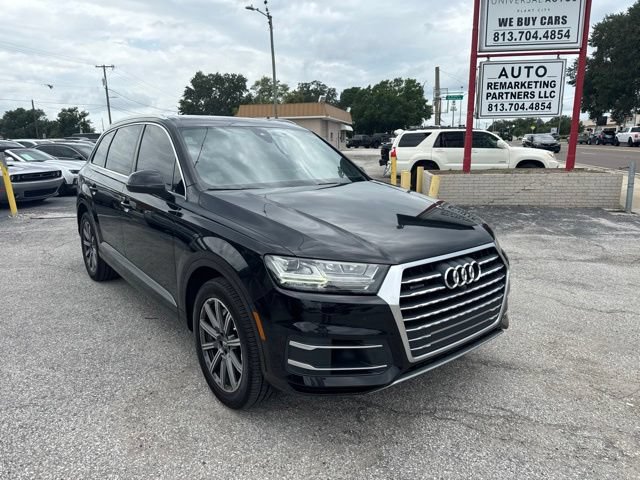 Used 2019 Audi Q7 3.0T Premium Plus w/ Premium Plus Package AWD/4WD image 2