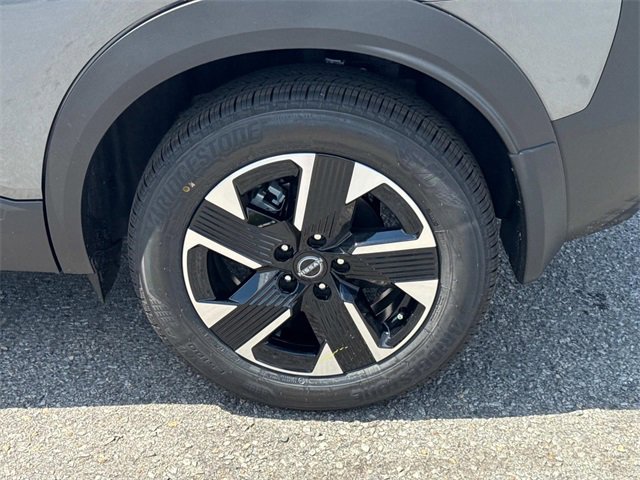 New 2025 Nissan Kicks SV w/ SV Premium Package image 11