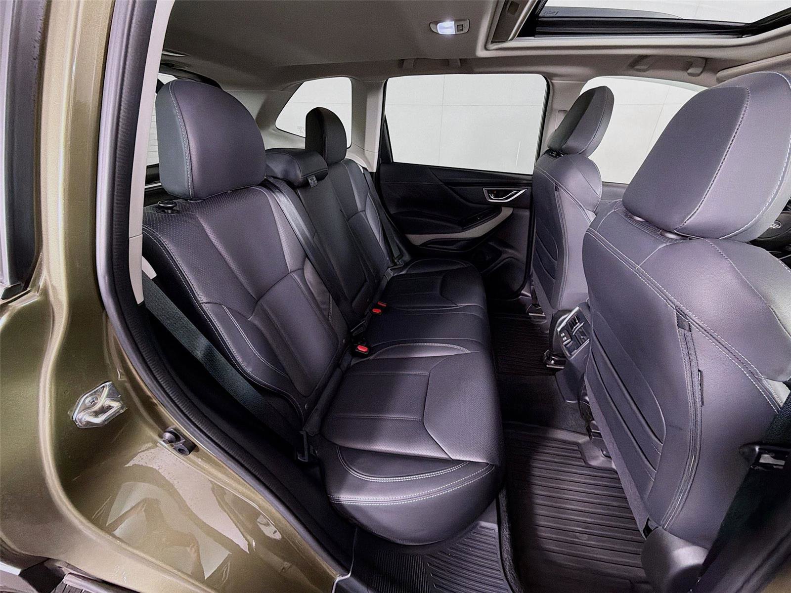 Used 2022 Subaru Forester Limited AWD/4WD image 27