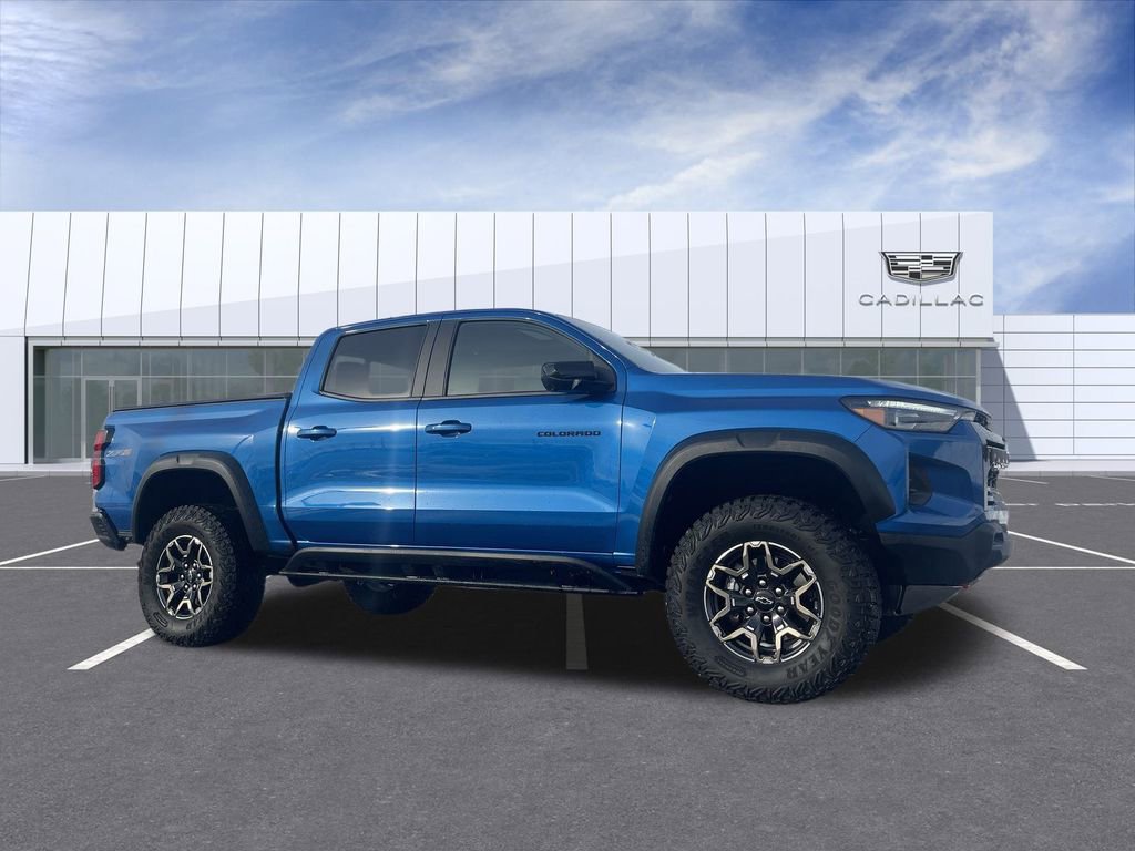 Used 2024 Chevrolet Colorado ZR2 w/ ZR2 Convenience Package III image 1