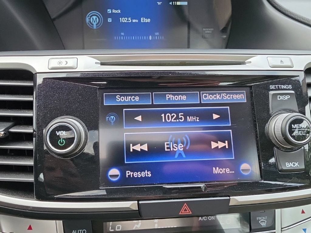Used 2014 Honda Accord EX-L image 18