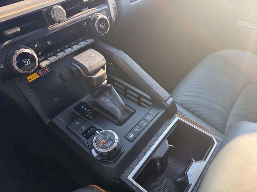 Certified 2025 Toyota Tacoma 4x4 Double Cab Hybrid image 27