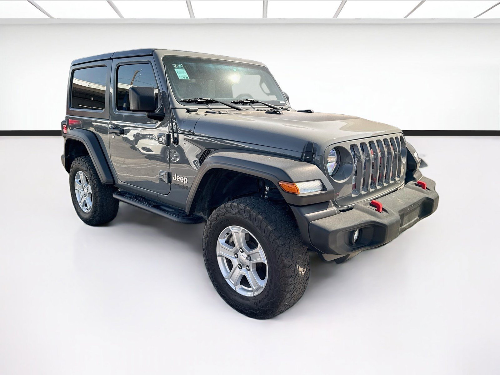 Used 2021 Jeep Wrangler Sport AWD/4WD image 3